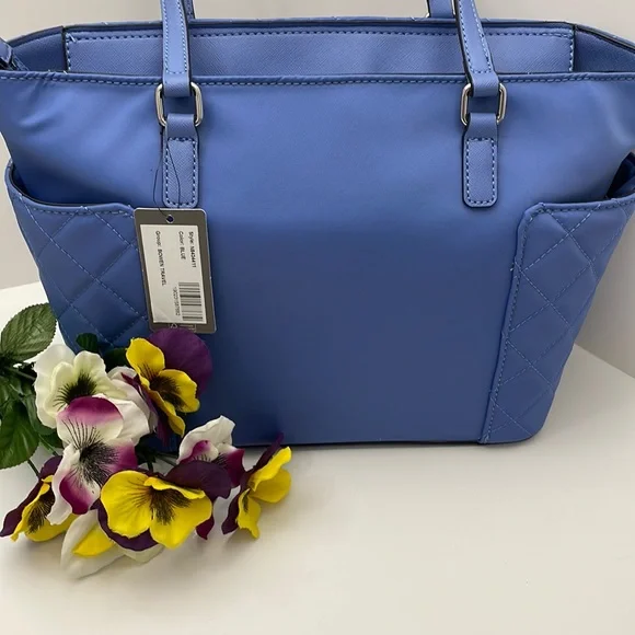 Blue bag bowel travel guess🦋 - Picture 9 of 16